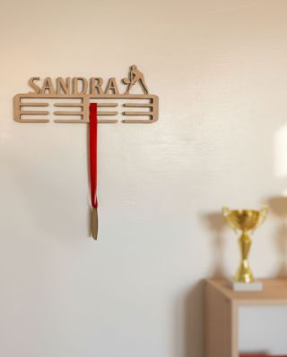 🏅 Érmetartók és akasztók Van a családban vagy a környezetedben egy lelkes sportoló, akit szeretnél meglepni? 🎁 Ajándékozz...